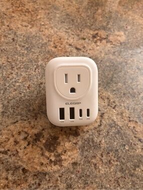 European Euro USB A and C Wall Charger Adapter AC Outlet Plug